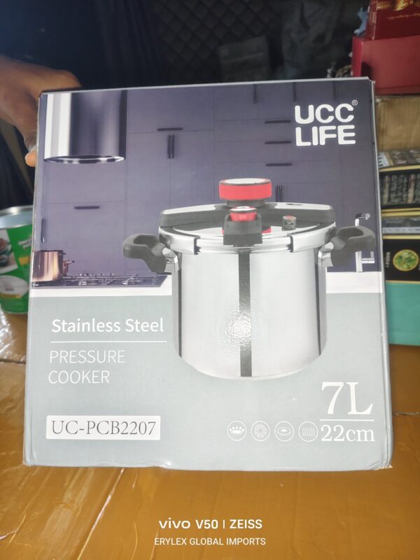 UCC Life 7-litre stainless steel pressure cooker
